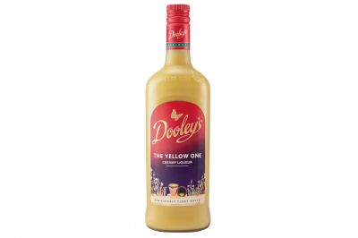 Dooley's The Yellow One 15 % vol. (0,7l)