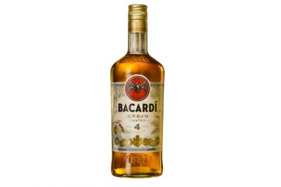 Bacardi 4 Jahre Anejo Cuatro 40.0% vol (0,7l)